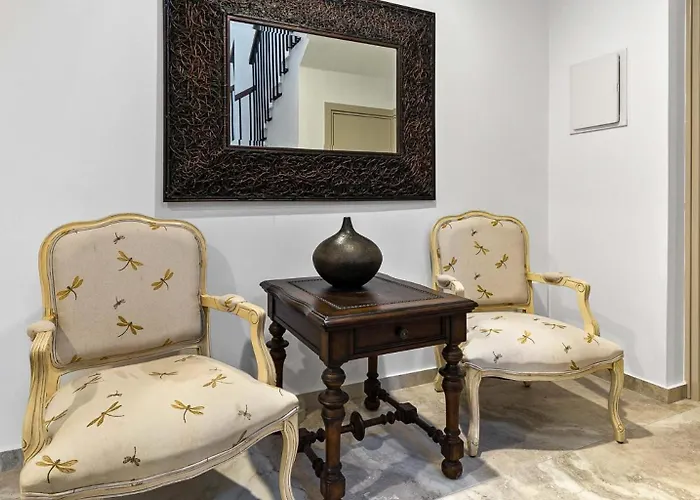 Beautiful, Modern Iz01 With Private Garden And Hot Tub On Aphrodite Hills * クークリア